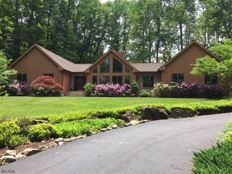 Houses for sale warren county nj - TAMMI BRADY PINNACLE REALTY ASSOCIATES LLC. $405,000. 4 Beds. 2 Baths. 1,600 Sq Ft. 47 Main St, Hackettstown, NJ 07840. This Beautiful, renovated Home on main street is back on the market, this residence has 4 bedrooms and 2 full bathrooms, Home was converted to gas, new forced air system installed. 